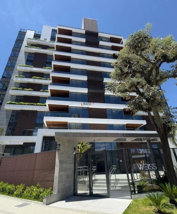 Cobertura com piscina 3 suítes e 4 vagas