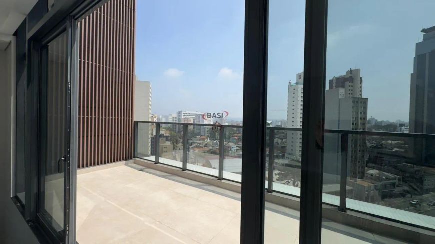 Cobertura com piscina 3 suítes e 4 vagas