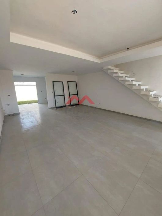 SOBRADO DE 3 QUARTOS A VENDA NO FAZENDINHA EM CURITIBA!