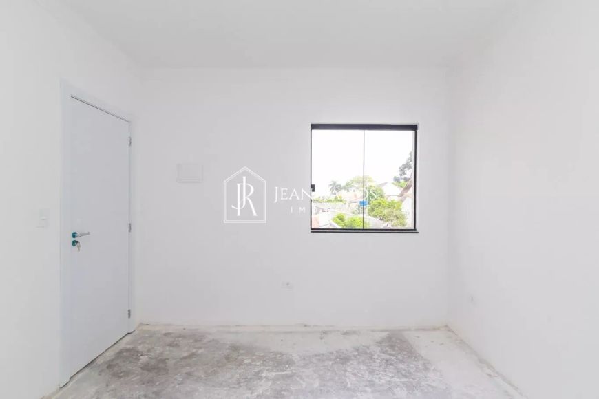 Sobrado amplo para venda, Uberaba, Curitiba - SO334