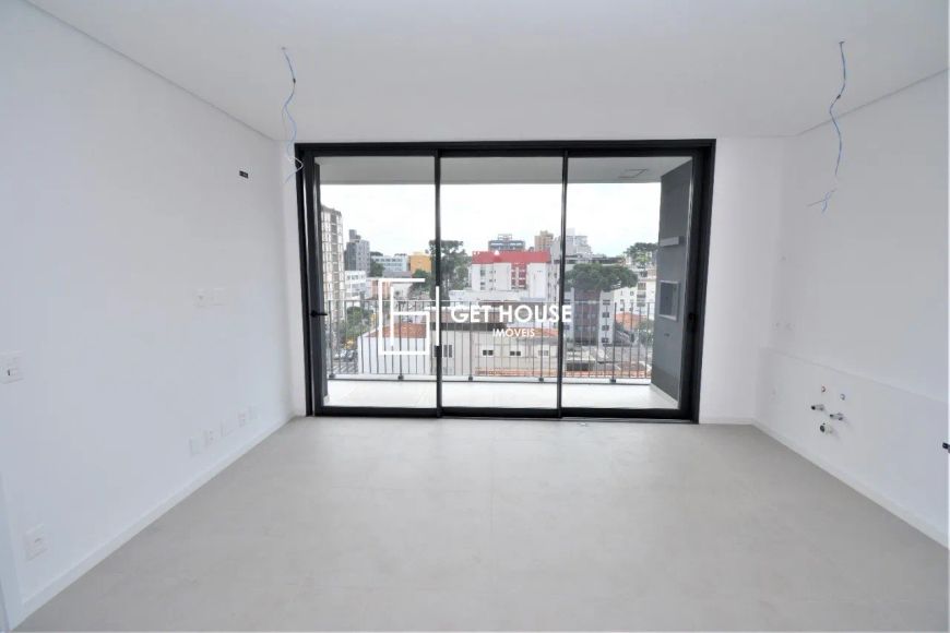 APARTAMENTO 1 DORMITÓRIOS NO BATEL