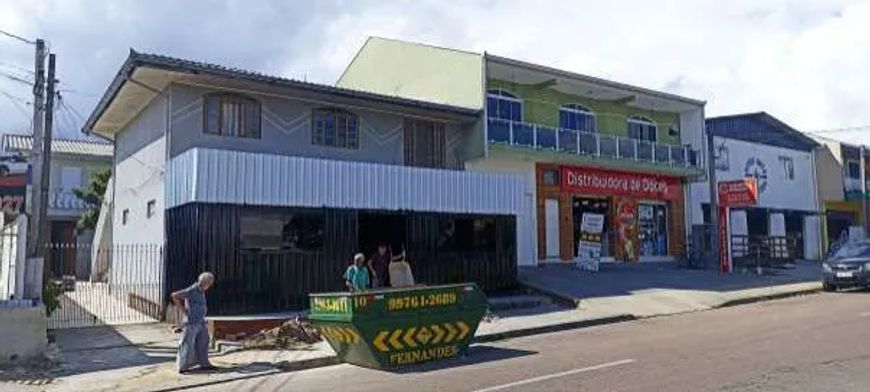 Direitos e Benfeitorias do Imóvel na Rua Odir Gomes da Rocha, Tatuquara