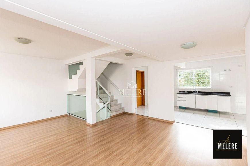 Sobrado com 3 dormitórios à venda, 130 m² por R$ 600.000,00 - Xaxim - Curitiba/PR