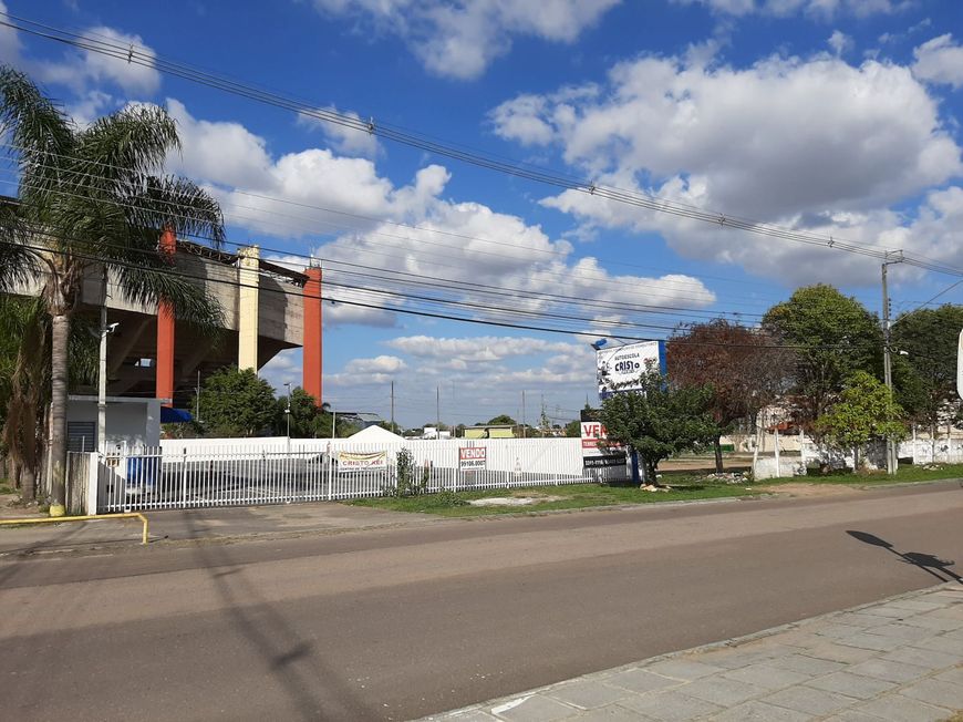 Terreno Tarumã com 630m² próximo Pinheiro, Detran, Jockey Plaza Shopping
