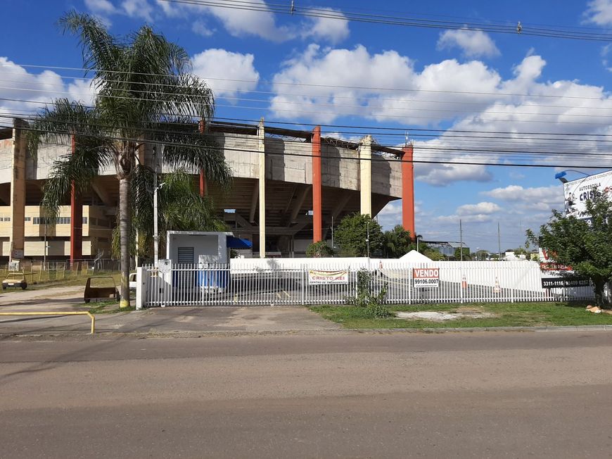 Terreno Tarumã com 630m² próximo Pinheiro, Detran, Jockey Plaza Shopping
