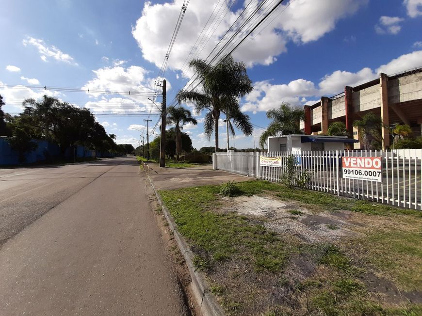 Terreno Tarumã com 630m² próximo Pinheiro, Detran, Jockey Plaza Shopping