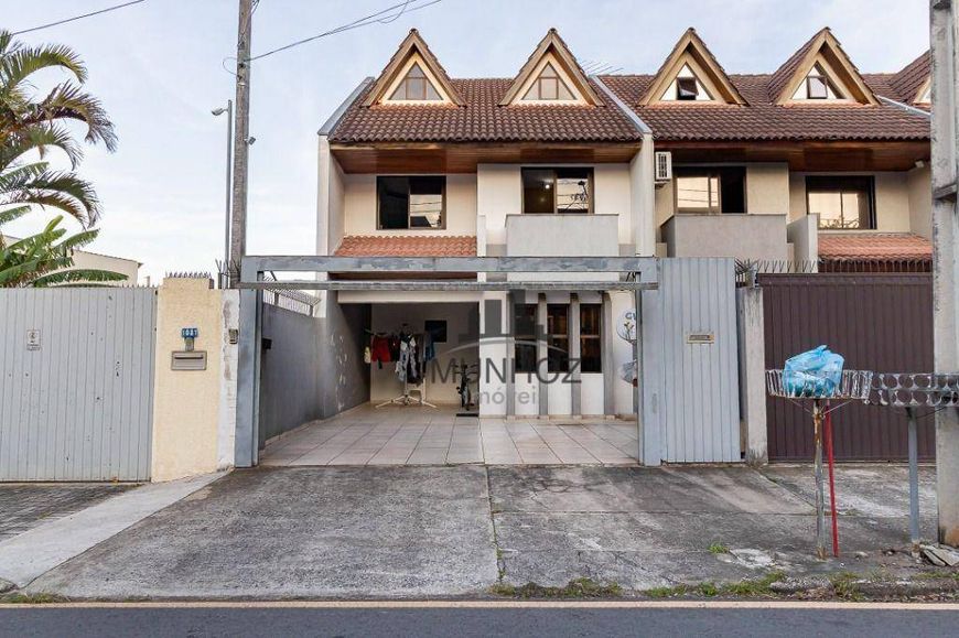 Sobrado com 3 dormitórios à venda, 135 m² por R$ 710.000,00 - Jardim das Américas - Curitiba/PR
