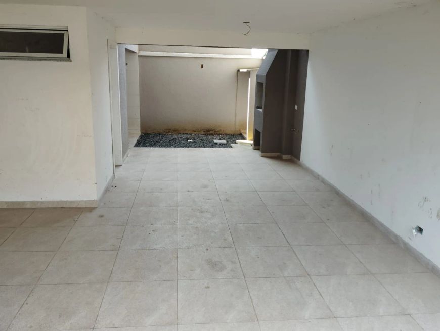 Sobrado para venda com 209 metros quadrados com 3 quartos em Campo Comprido - Curitiba - PR