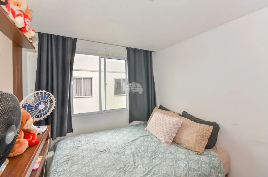 Apartamento com 02 dormitórios, armários planejados