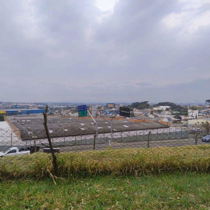 EXCELENTE OPORTUNIDADE PARA CONSTRUTORES