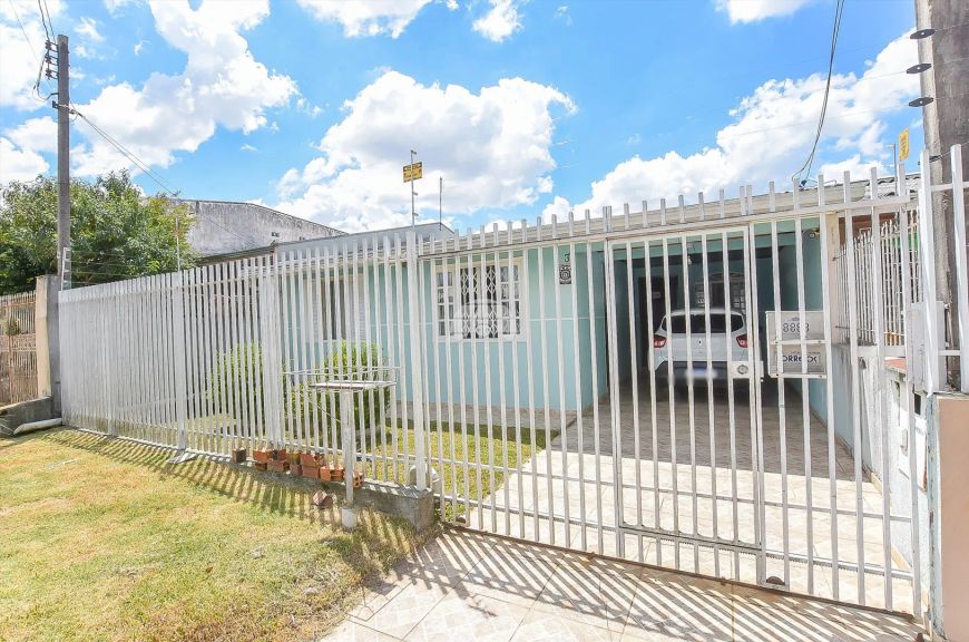 Imóvel para venda tem 76 metros quadrados com 3 quartos em Alto Boqueirão - Curitiba - PR