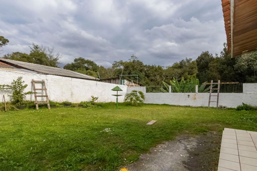 Casas com 3 dormitórios à venda com 481m² por R$ 900.000,00 no bairro Pilarzinho - CURITIBA / PR