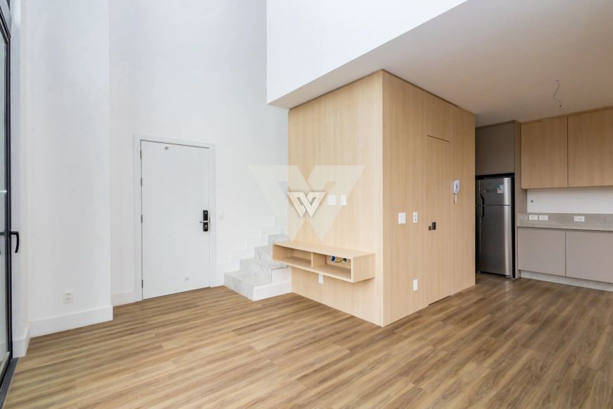 DUPLEX ALTO PADRÃO NOVO, MOBILIADO E EQUIPADO, 2 SUÍTES NO BATEL