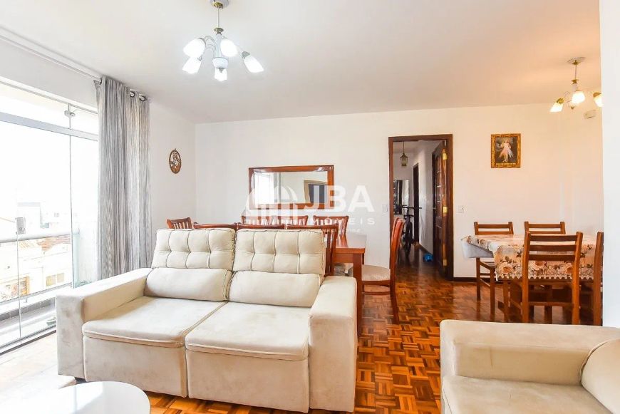 APARTAMENTO 3 QUARTOS BEM ILUMINADO NO REBOUÇAS