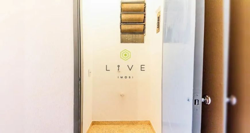 Sala Comercial à venda no CENTRO, muito bem localizada e com uma vista MARAVILHOSA!