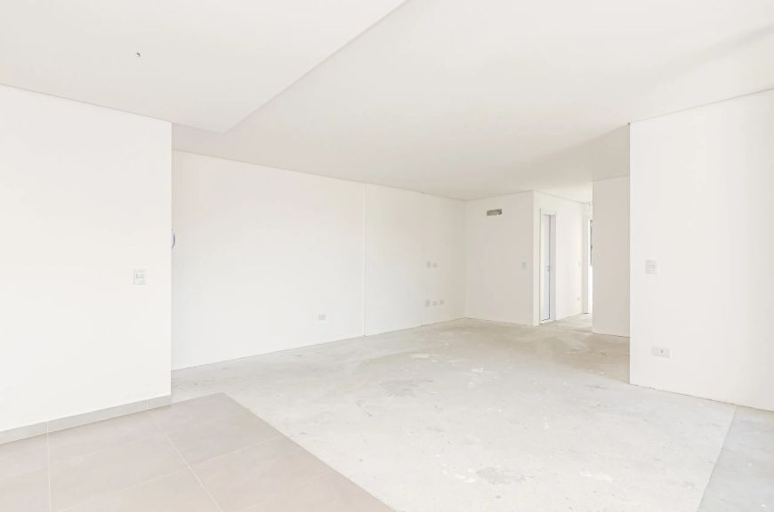 APARTAMENTO COM SACADA E CHURRASQUEIRA, 3 QUARTOS, 1 SUÍTE, 2 VAGAS NO REBOUÇAS
