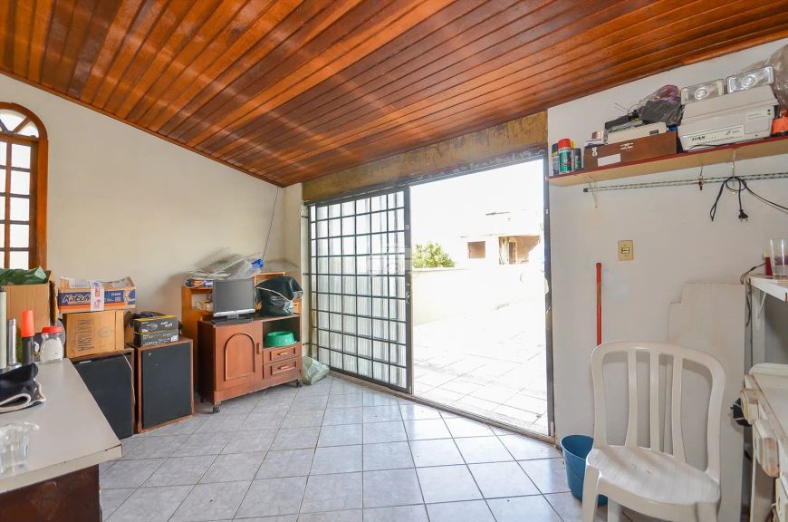 Imóvel para venda com 240 metros quadrados com 4 quartos em Santa Cândida - Curitiba - PR