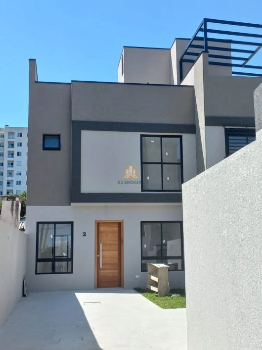 Sobrado Triplex 3 quartos com 147m² à venda no Lindóia, Curitiba/PR