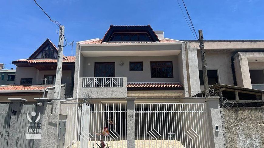 Sobrado com 5 quartos à venda, 254 m² por R$ 961.000 - Atuba - Curitiba/PR