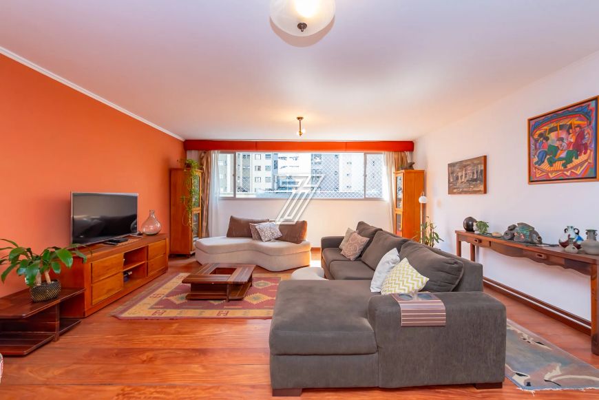 APARTAMENTO 159M² PRIVATIVOS BATEL - 3 QUARTOS, 1 SUÍTE, 3 BANHEIROS, 2 VAGAS DE GARAGEM