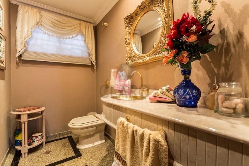 CASA A VENDA NO BAIRRO BOM RETIRO 968m² | com 04 quartos