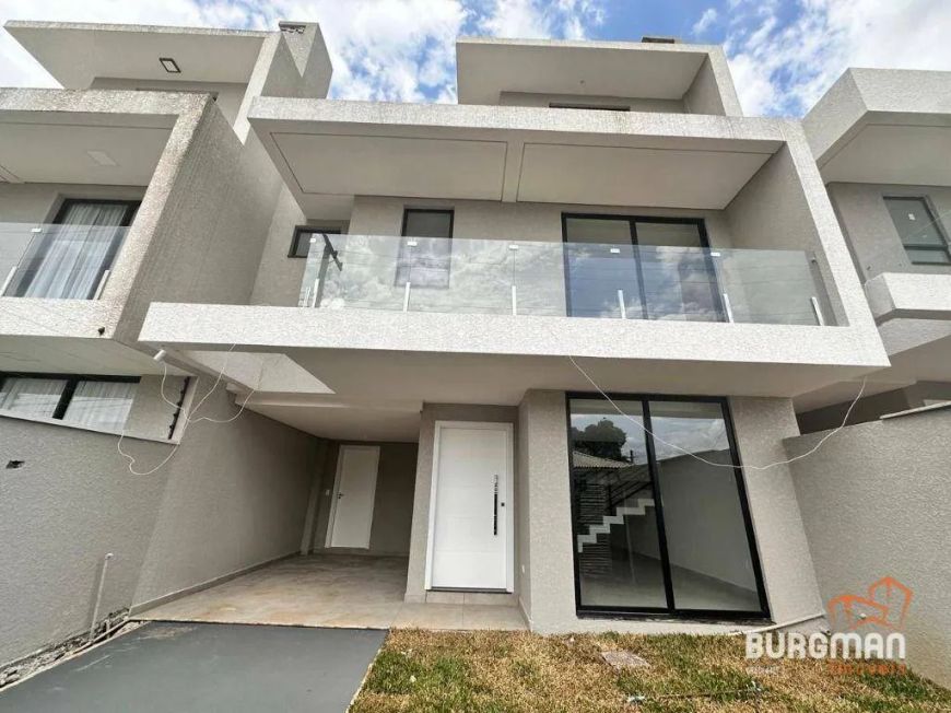 Sobrado com 3 dormitórios à venda, 155 m² por R$ 850.000,00 - Uberaba - Curitiba/PR