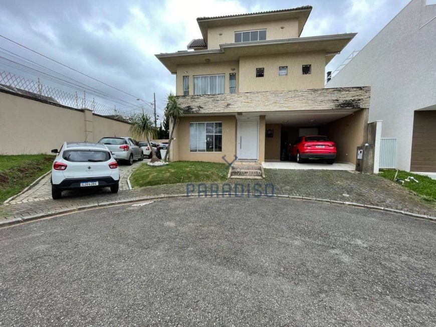 Casa com 3 dormitórios à venda, 300 m² por R$ 1.699.000,00 - Novo Mundo - Curitiba/PR
