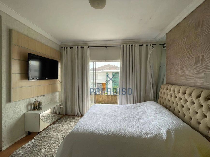 Casa com 3 dormitórios à venda, 300 m² por R$ 1.699.000,00 - Novo Mundo - Curitiba/PR