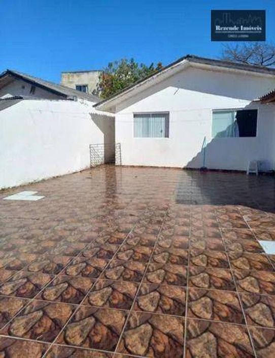 Casa com 3 quartos à venda no bairro Cidade Industrial - Curitiba/PR