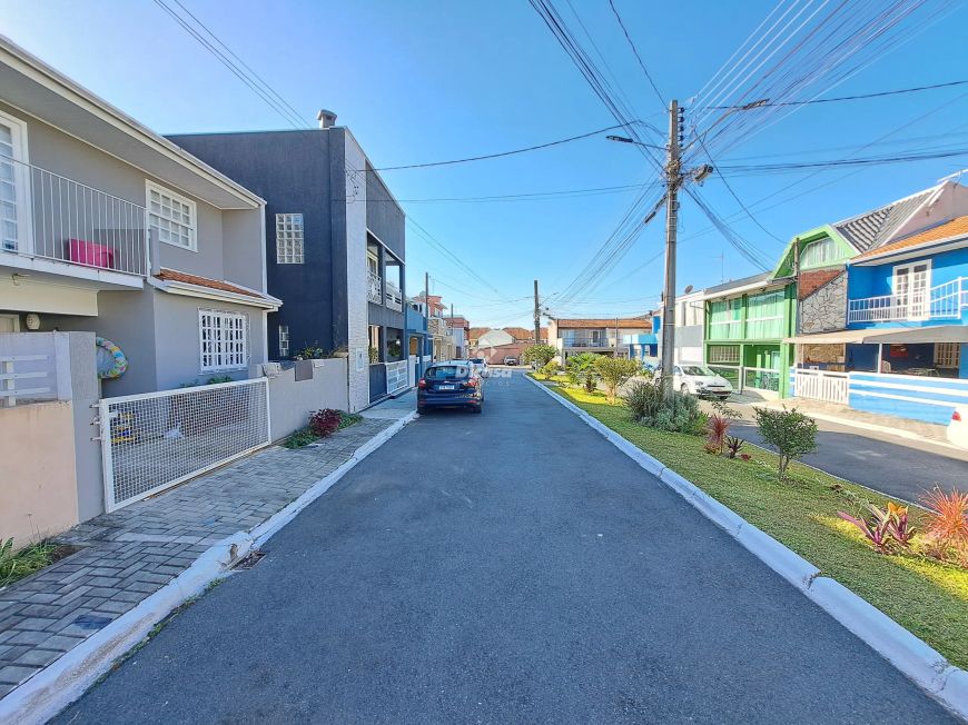 SOBRADO A VENDA EM CONDOMÍNIO FECHADO NO BAIRRO FAZENDINHA