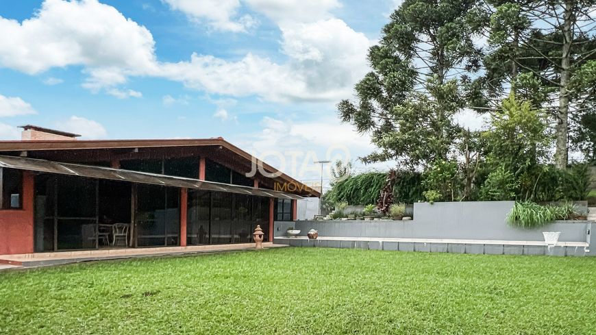 CASA COM TERRENO DE 1.878M2 (ZR-2) AO LADO DO PARQUE TINGUI Casa com excelente terreno no Parque Tin
