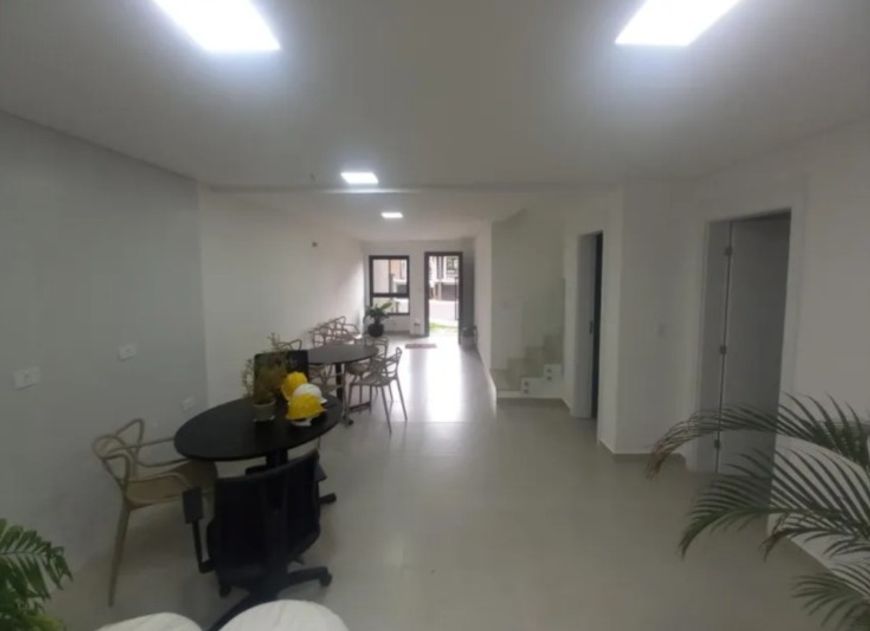 Sobrado Duplex - 112 metros - 3 quartos em Atuba - Curitiba - PR