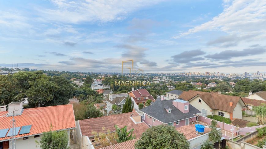 Magnifica Casa no bairro Vista Alegre.Bela casa próxima ao JARDIM SCHAFFER com uma das vistas mais p