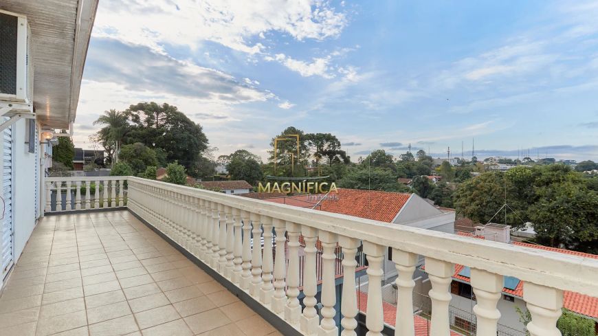 Magnifica Casa no bairro Vista Alegre.Bela casa próxima ao JARDIM SCHAFFER com uma das vistas mais p