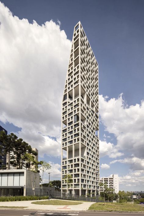 Apartamento com 4 dormitórios à venda com 523.91m² por R$ 9.823.529,00 no bairro Mossunguê - CURITIB