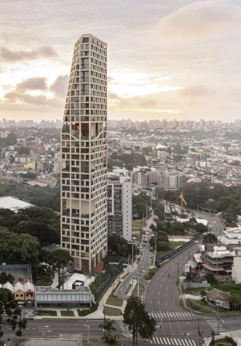 Apartamento com 4 dormitórios à venda com 523.91m² por R$ 9.823.529,00 no bairro Mossunguê - CURITIB