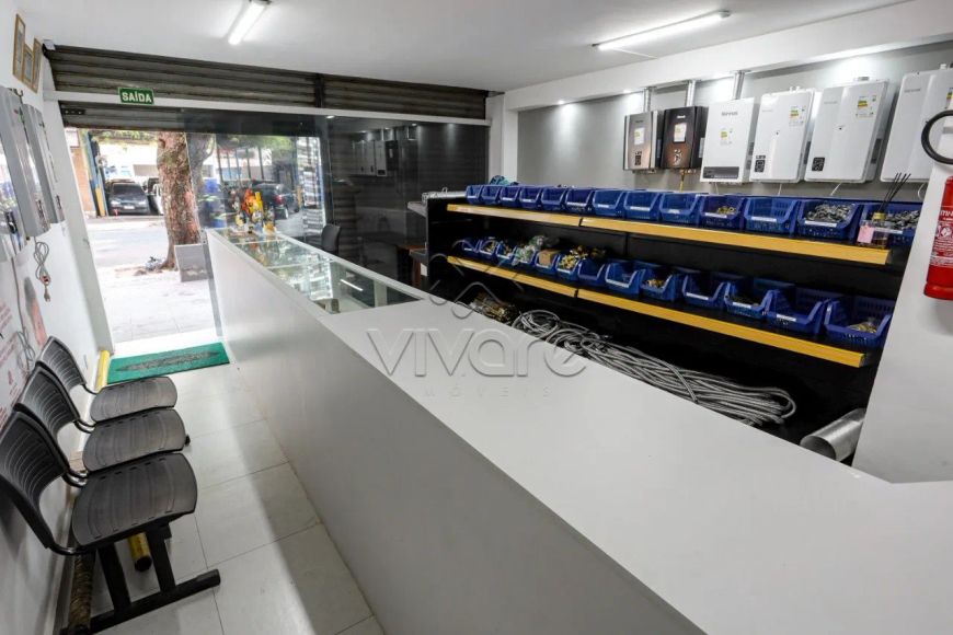 Loja com mezanino 53m² no Centro Curitiba à venda
