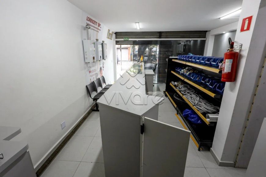 Loja com mezanino 53m² no Centro Curitiba à venda