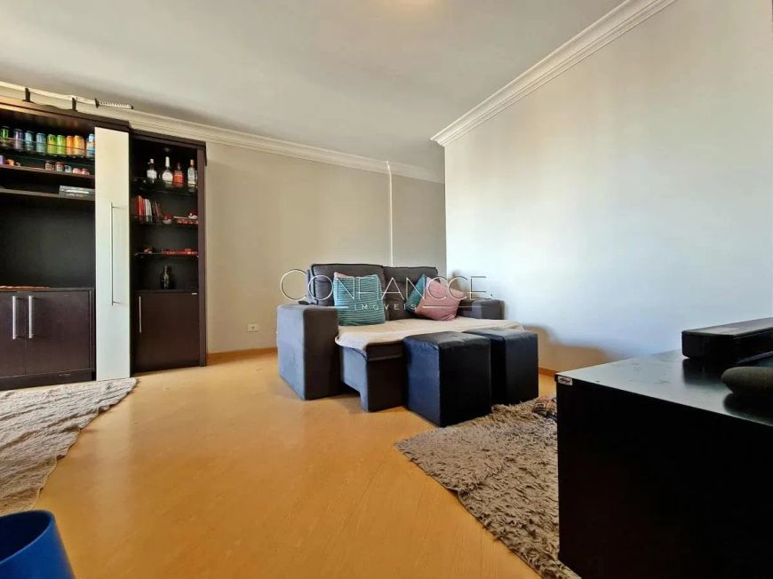 Apartamento com 3 quartos à venda - Água Verde | Confiancce Imóveis