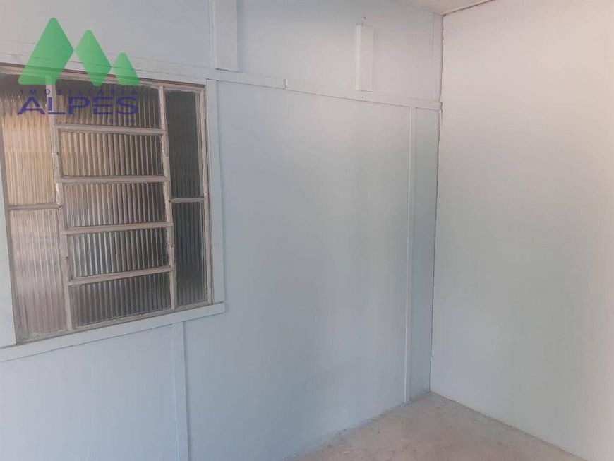 Terreno com barracão para alugar, 4032 m² por R$ 7.306/mês - Santa Felicidade - Curitiba/PR