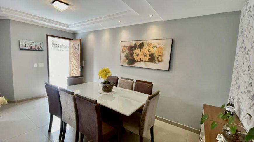 Sobrado com 3 quartos à venda por R$ 649000.00, 115.51 m2 - CAPAO RASO - CURITIBA/PR