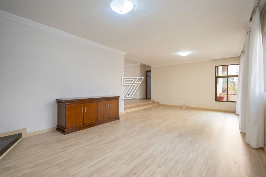 Apartamento / 3 quartos / 1 suíte / Ahú