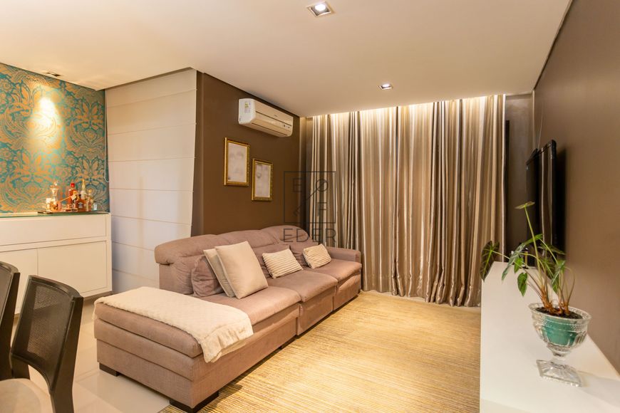 Charmoso apartamento no coração do Alto da Glória!