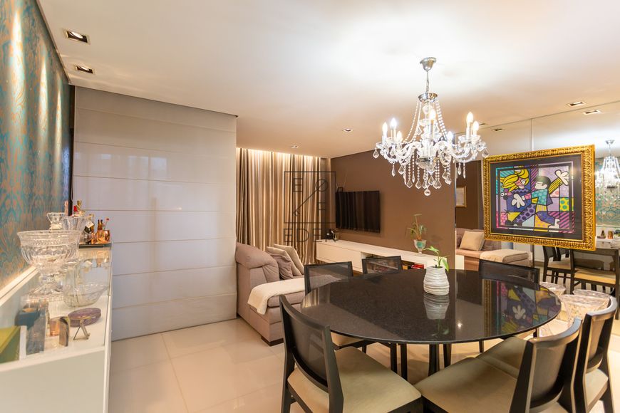 Charmoso apartamento no coração do Alto da Glória!