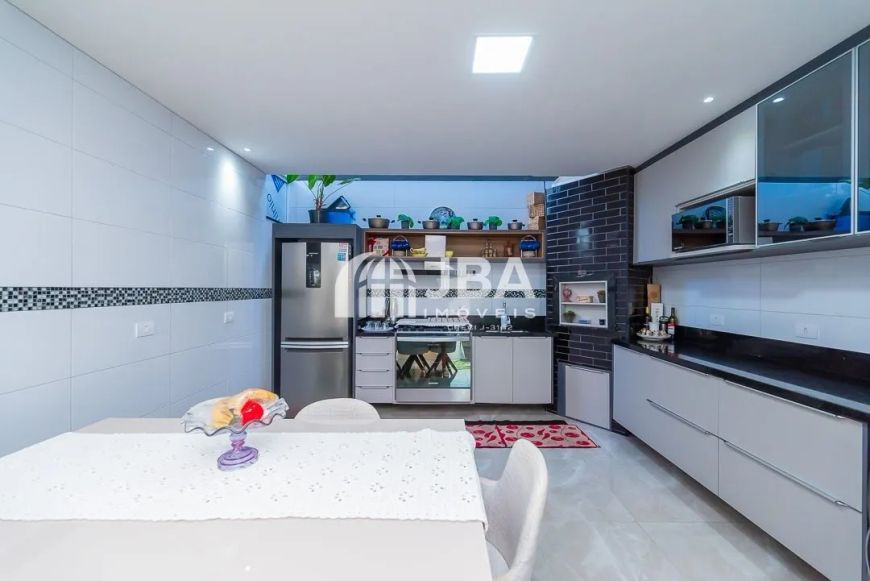 SOBRADO MODERNO NO UMBARÁ