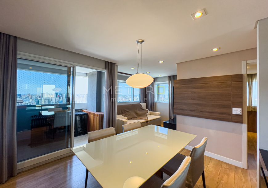 APARTAMENTO no bairro Centro Cívico, decorado e mobiliado - Referência AP3021AC