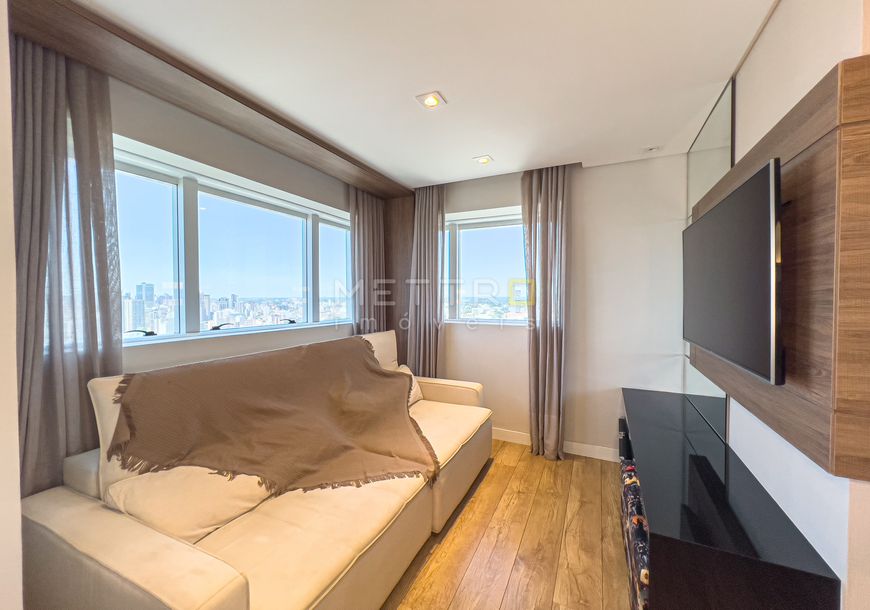 APARTAMENTO no bairro Centro Cívico, decorado e mobiliado - Referência AP3021AC