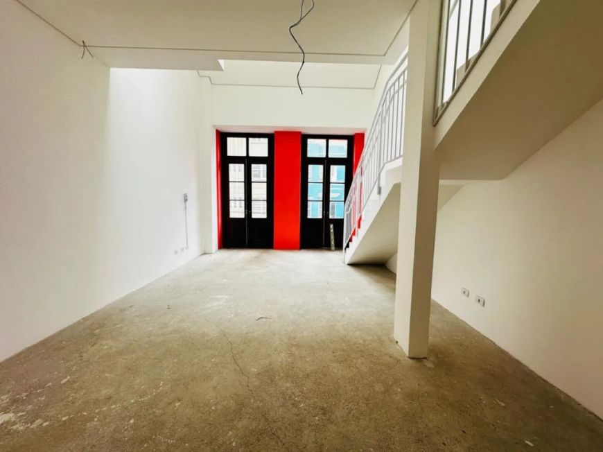 Sala Comercial à venda por R$ 450000.00, 76.64 m2 - CENTRO - CURITIBA/PR