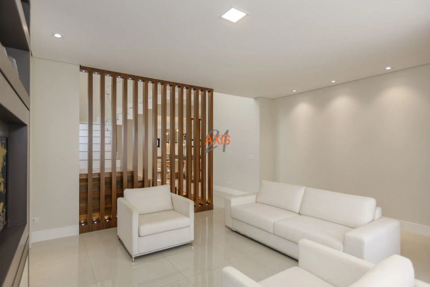 Casa de 3 Suítes no Condomínio Boulevard Versailles
