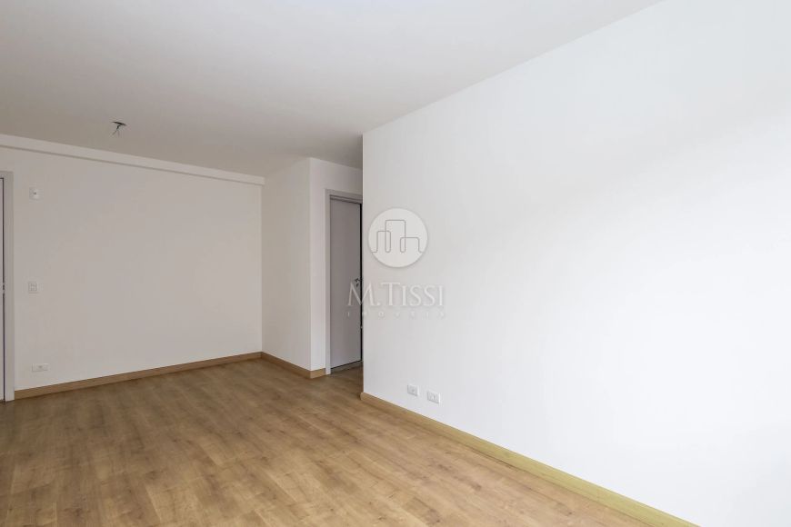 APARTAMENTO com 2 dormitórios à venda com 84m² por R$ 360.000,00 no bairro Tingui - CURITIBA / PR